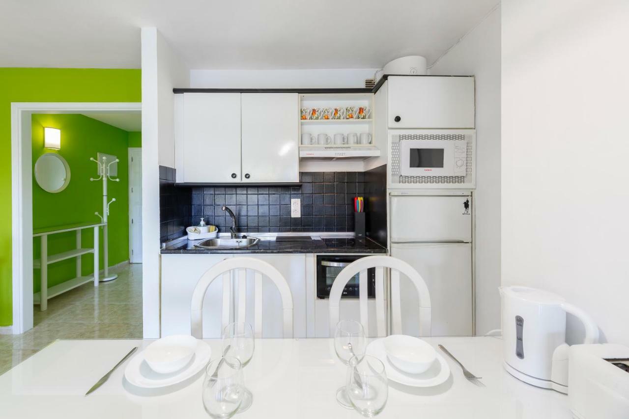 קוסטה טגוויסה Daruma Apartments מראה חיצוני תמונה