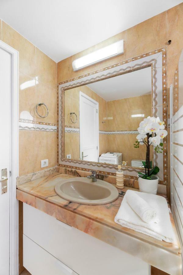 קוסטה טגוויסה Daruma Apartments מראה חיצוני תמונה
